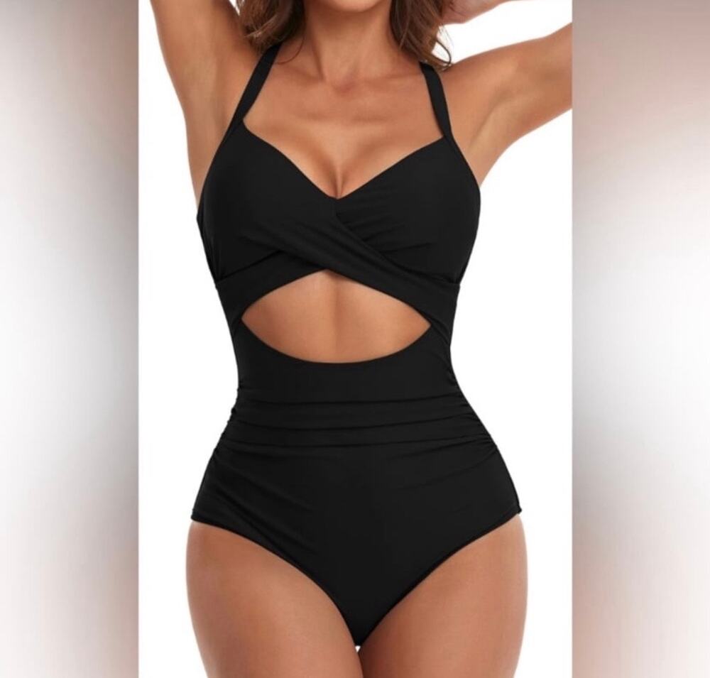 NWT Eomenie Women’s Large Swimsuit